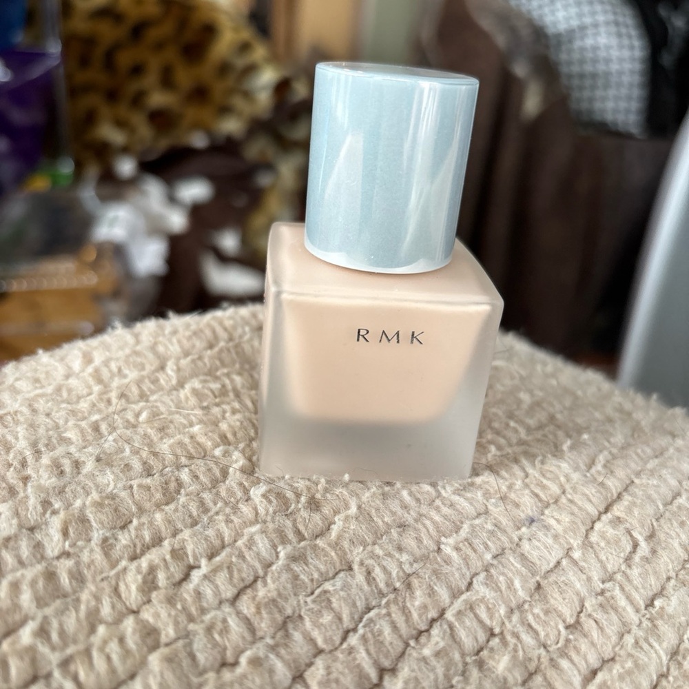 RMK Creamy Foundation SPF 28 PA ++ 30g in Shade 201. New!  Made in Japan